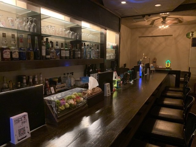 店内写真 Resort Bar Two Face リゾートバーツーフェイス 福島市 バー ハワイアン 貸切 新店