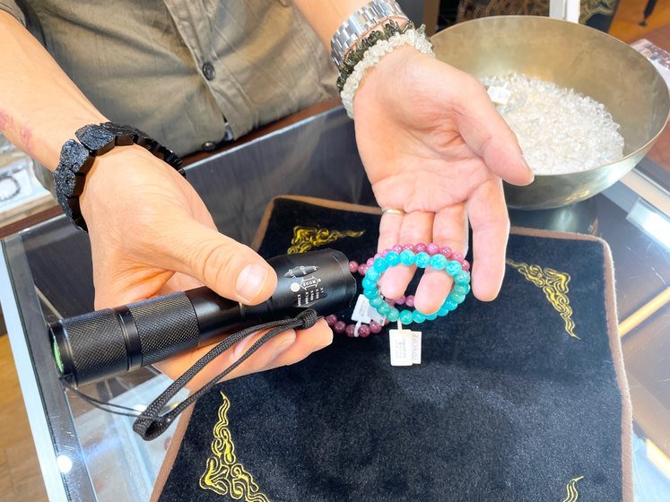 天然石の鑑別が出来ます、お気軽にお問い合わせください。