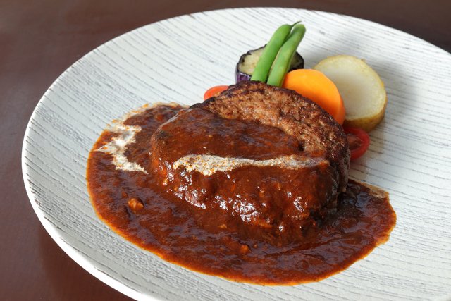 料理写真 福島市のカフェランチ 西口キッチン ひつじのはね レストラン クロッフル 子供ok テイクアウト 宴会