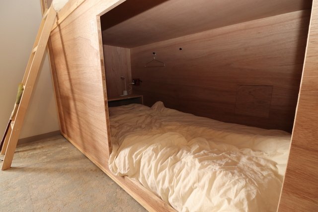 005ROOM