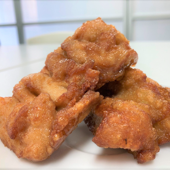自慢の大ぶり唐揚げ