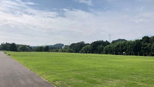 安達ケ原ふるさと村河川敷広場