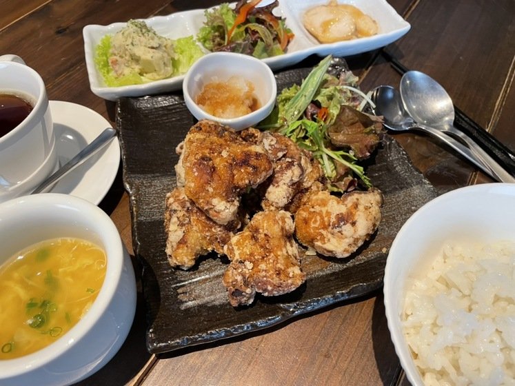 唐揚げ定食