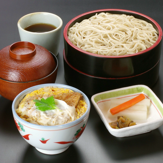 お選びミニ丼そばセット（せいろ2段）