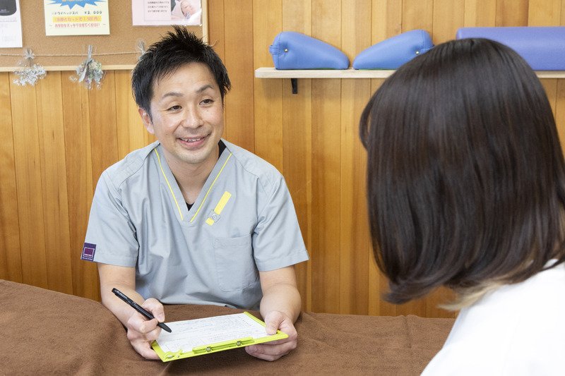 ②問診票記入・検査