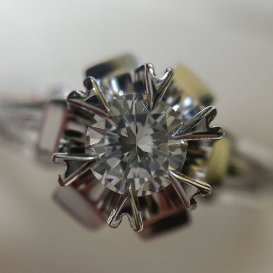 ダイヤモン買取