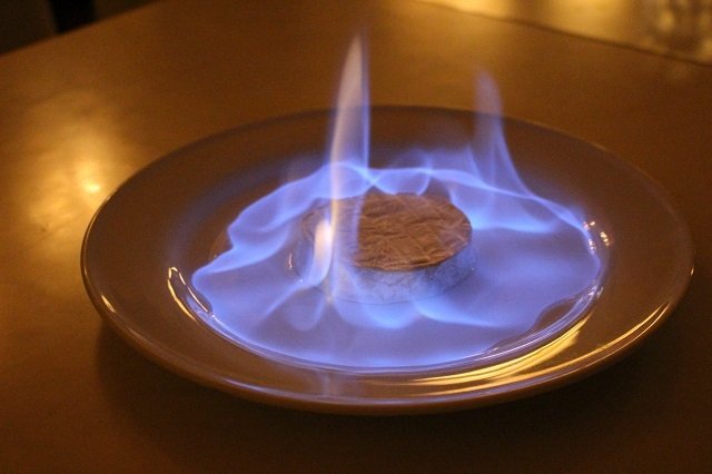 炎のカマンベール