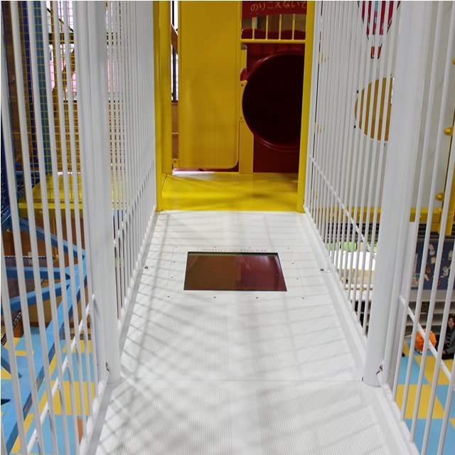 工夫がいっぱい！大型遊具！