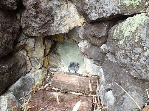 岳温泉自慢の源泉