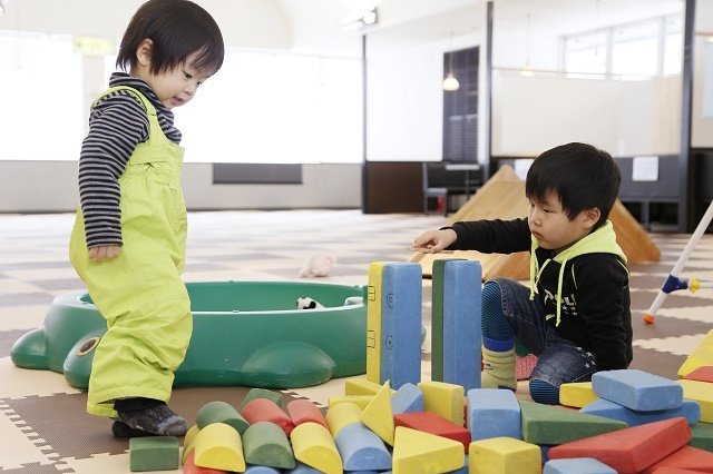 小さなお子様も安心のニャンダーハウス