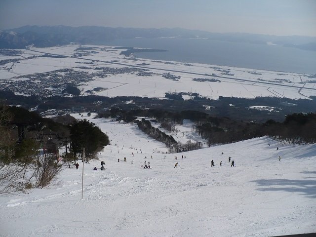 お馬返しゲレンデより