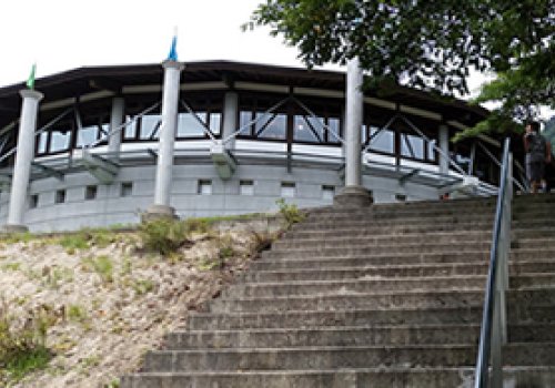 霊山こどもの村