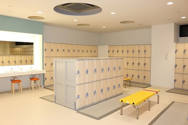 ロッカールーム