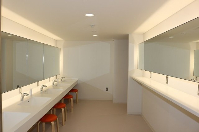 パウダーコーナー