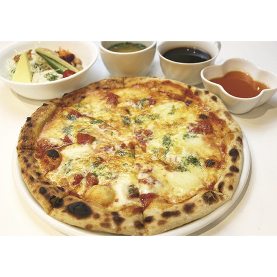 5、アボカーレ渡利店 さま