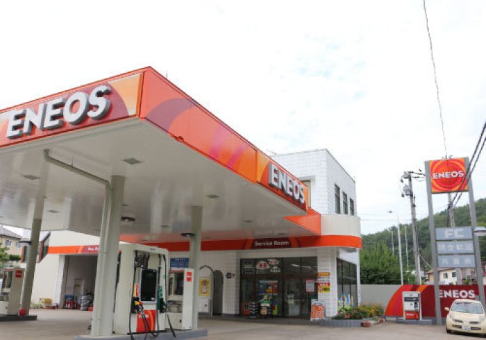 福島市の車 バイク 自転車 Eneos 福島高子ss 共進株式会社 福島市 ガソリンスタンド タイヤ交換 ダンプ給油 イルミネーション