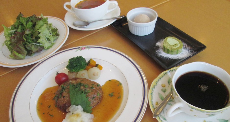 福島市のイタリアンカフェ トラットリア La Momo トラットリア ラ モモ