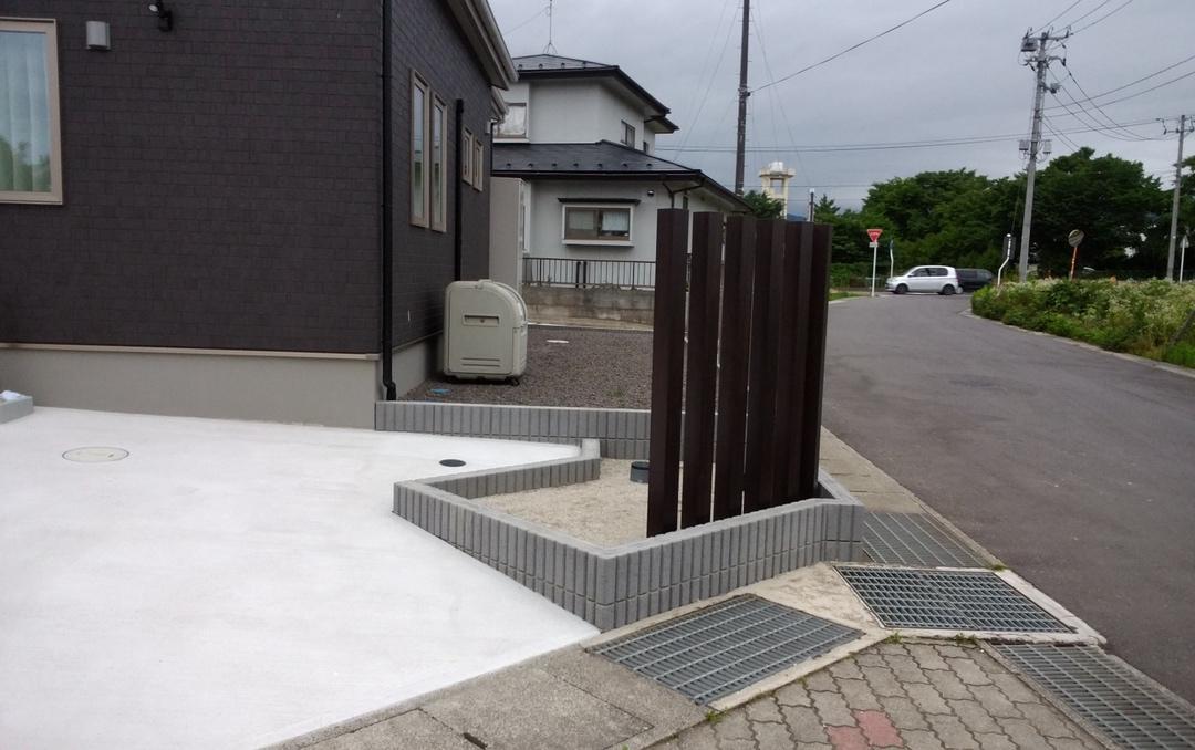 庭吉のエクステリア工事 ビフォーアフター 07 29 福島市のエクステリア 外構施工のガーデンレモ 庭吉 Garden Remo Niwayoshi 庭 ガーデニング 造園 にわよし 庭吉のエクステリア工事 ビフォーアフター 07 29 福島市のエクステリア 外構施工のガーデンレモ 庭吉 Garden Remo Niwayoshi 庭 ガーデニング 造園 にわよし