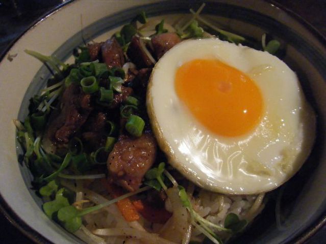 神戸のあかり 異人館│福島市・鉄板焼き・お好み焼き・ステーキ・ハンバーグ