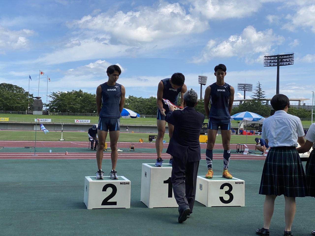 圧巻の棒高跳び 陸上競技インターハイ代替大会 福島県大会 08 19 福島の中高一貫教育なら福島成蹊中学校 高等学校 福島市 私立 中学校 高等学校