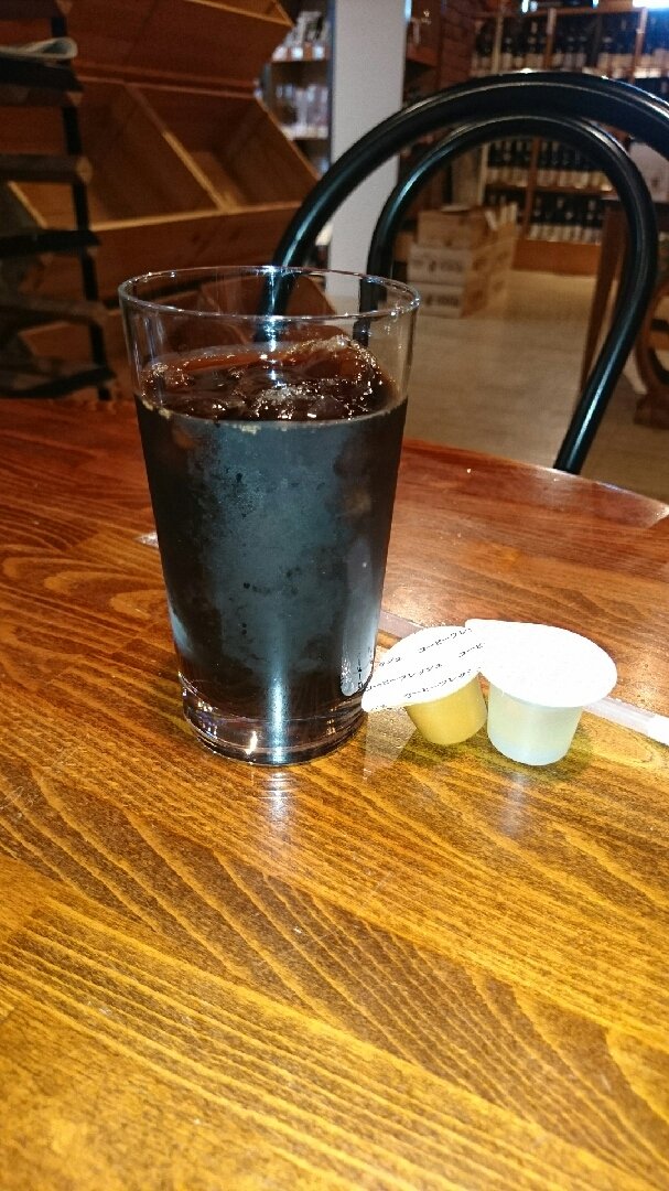 ワイン 日本酒 Cave de Vin Oiwake(カーヴ・ド・ヴァン・オイワケ)