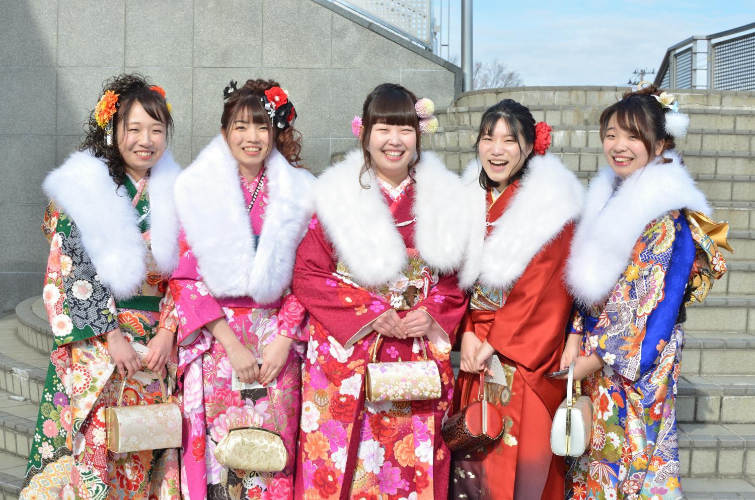 ほんだりな さとうゆみ たかのあかね こやまさくら やぶきまな 19 01 13 福島市の成人式特集２０１９ 成人式 新成人 新春